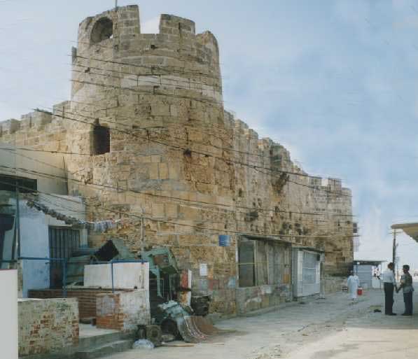 Tartus_Arwad_TowerCastle.jpg - Syria, Tartus, Arwad Castle
